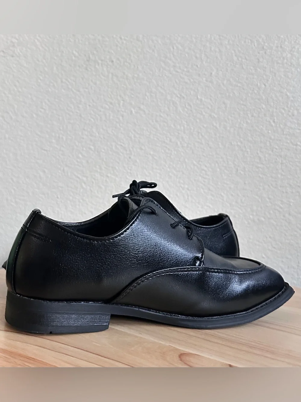 Sonoma Boys Black Lace-Up Dress Shoe size 2M